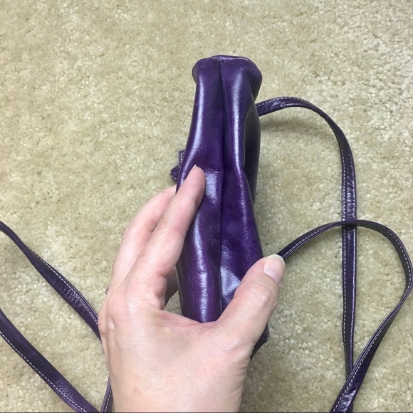 David King Boston Purple Crossbody Bag - Picture 6 of 6